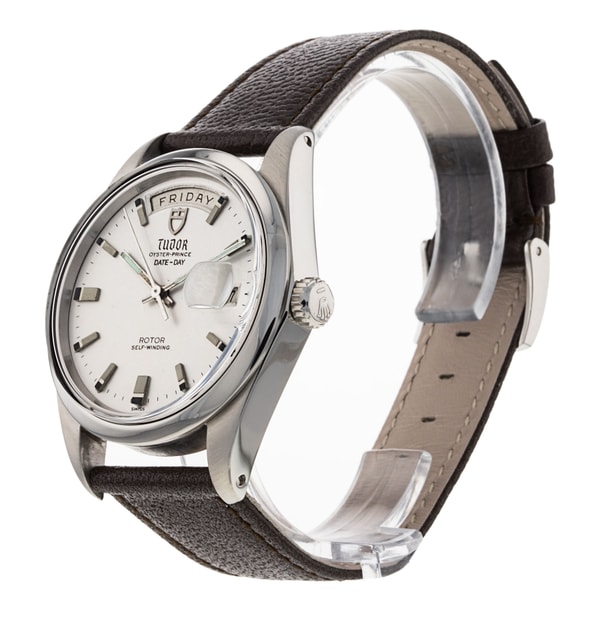 Tudor Date Day 7017 Image 2